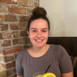 Meet your Posher, Megan